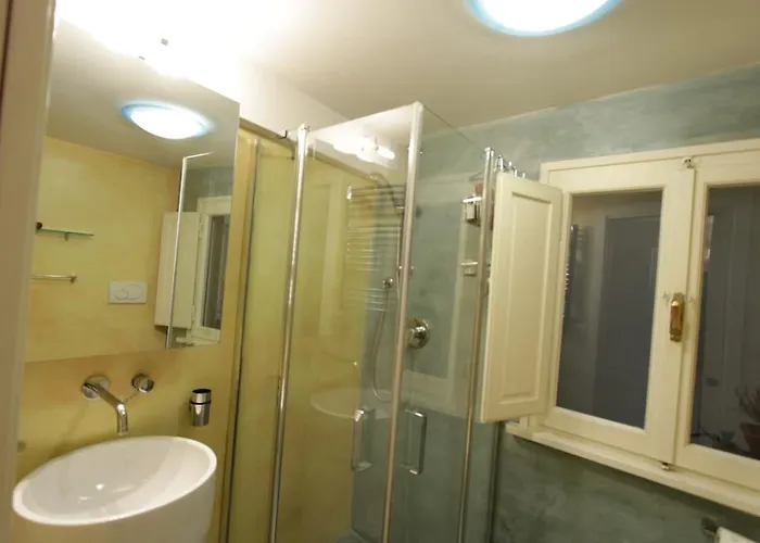 Apartment Grotte Rom