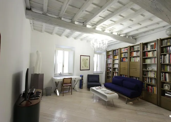 Grotte Apartment Rom